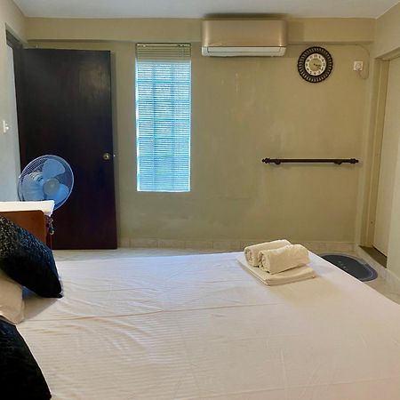 Grand Resort Kandy Extérieur photo