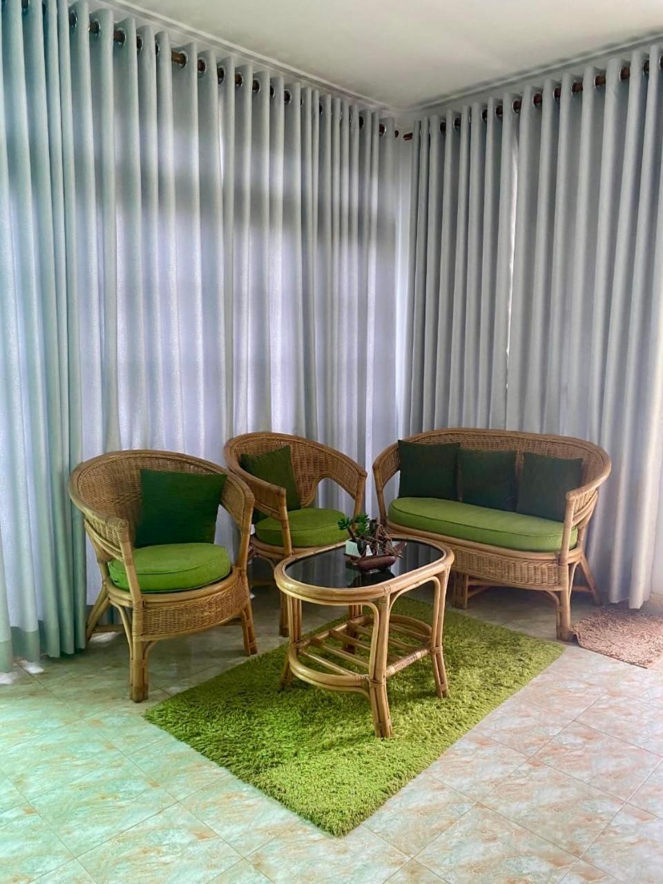 Grand Resort Kandy Extérieur photo
