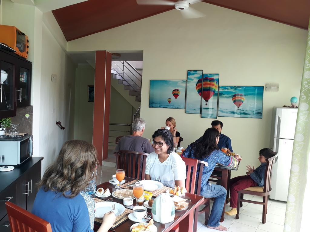 Grand Resort Kandy Extérieur photo